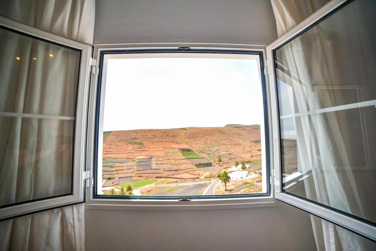 Las Nieves Suites Teguise  Eksteriør bilde