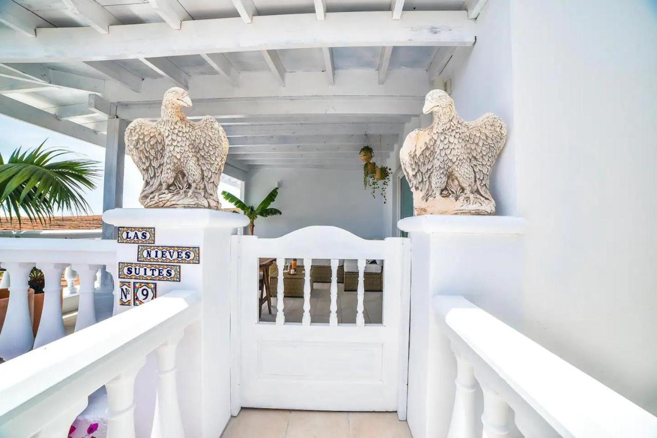 Las Nieves Suites Teguise  Eksteriør bilde